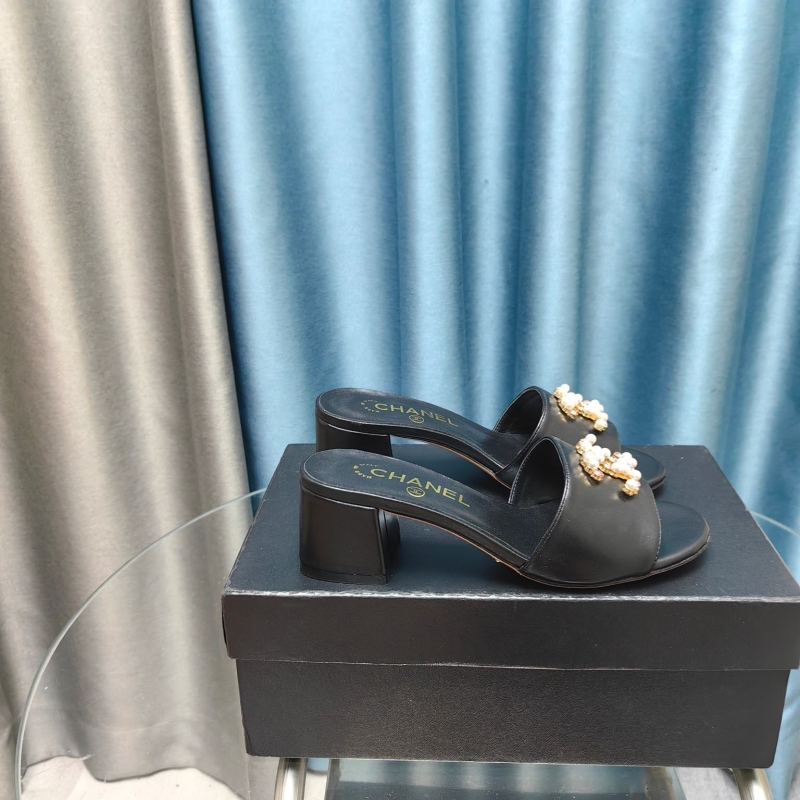 Ch*el slippers